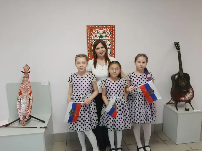 Образцовый вокальный коллектив "Звонкий дождь"